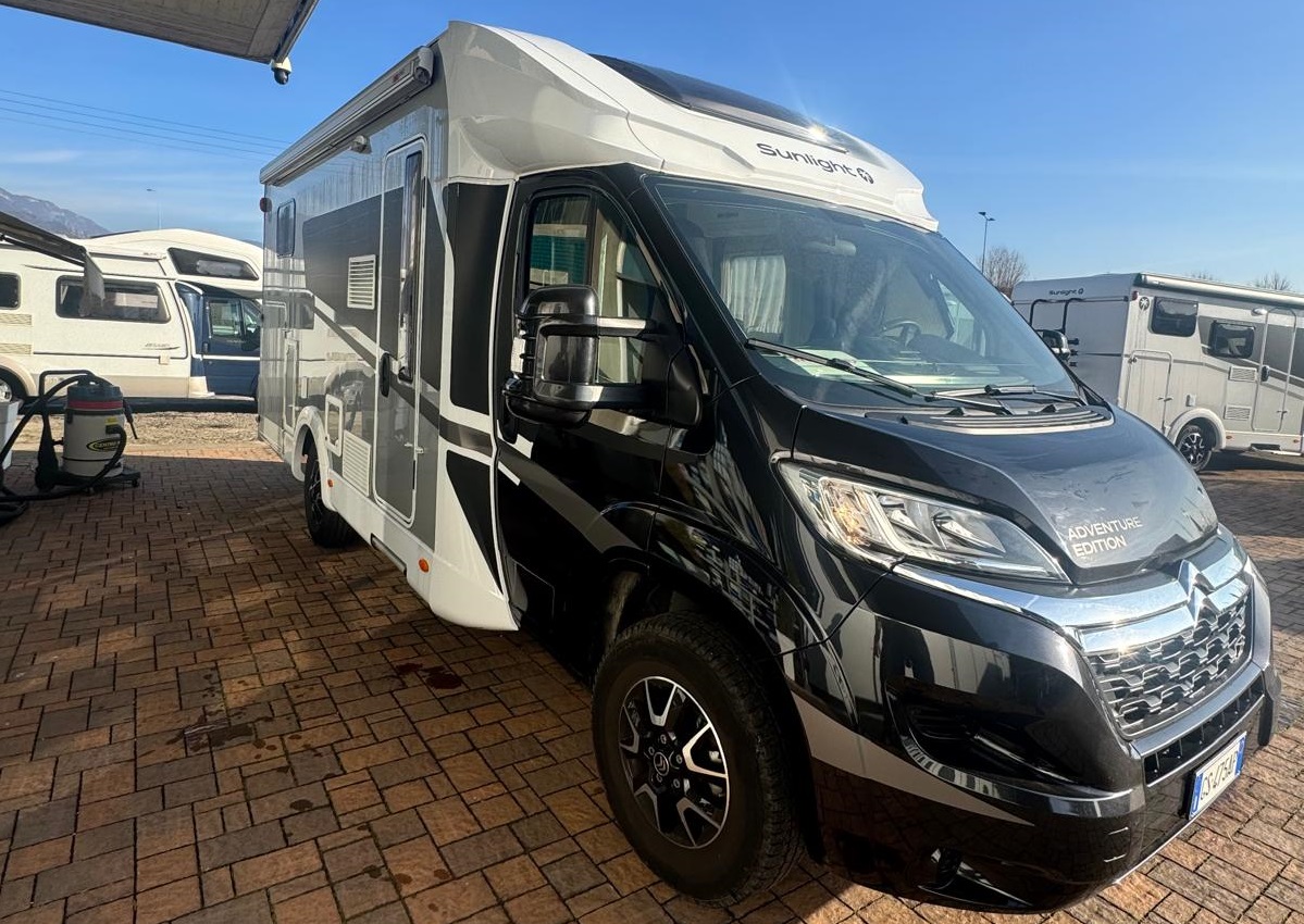 TIPOLOGIA A -SEMINTEGRALE 4 posti letto 4 posti viaggio