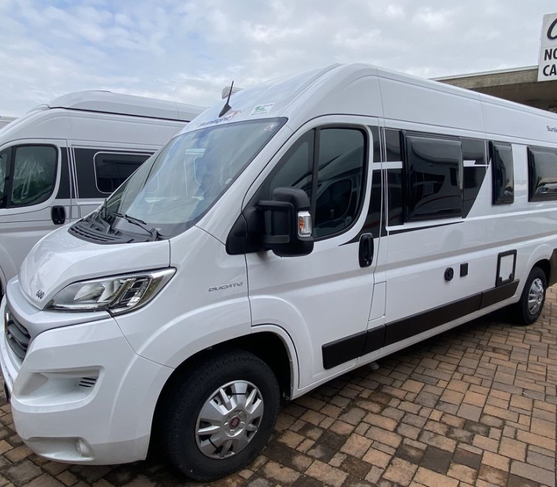 Noleggio camper van camperizzato furgone Brescia _Camper land 3000 telefono  0302501837 (20)