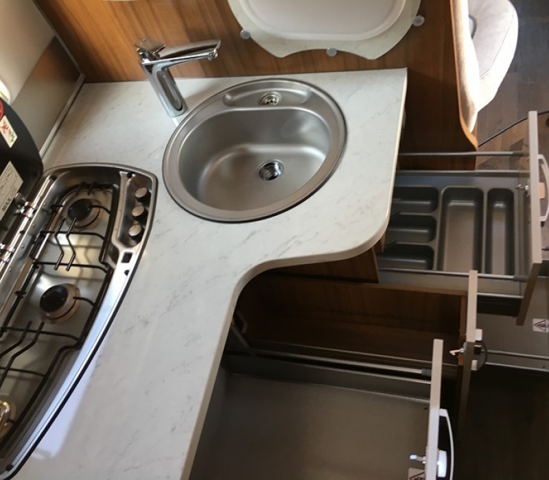 Hymer TCL 698 ambition-Camper Land 3000 Brescia (19)