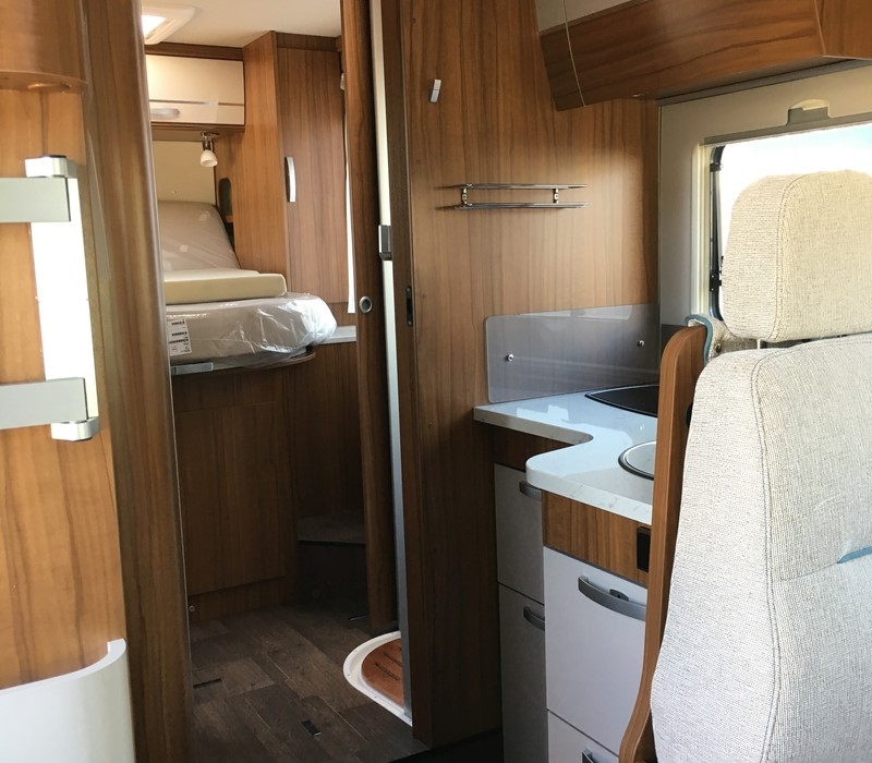 Hymer TCL 698 ambition-Camper Land 3000 Brescia (37)