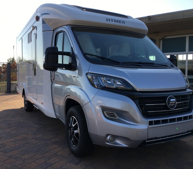 Hymer TCL 698 ambition-Camper Land 3000 Brescia (5)