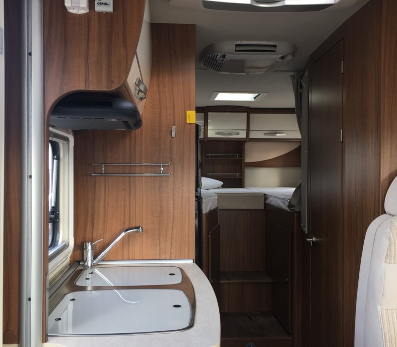 Motorhome Hymer usato Exsisi affare_ Camper Land 3000 Brescia (19)