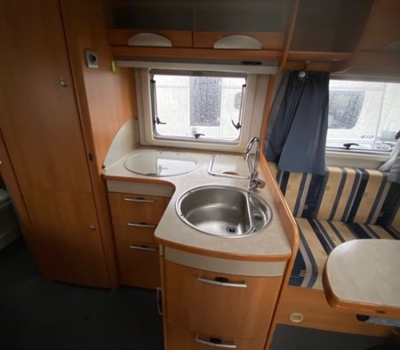 Hymer camper semintegrale usato_Camper Land 3000_Brescia (18)