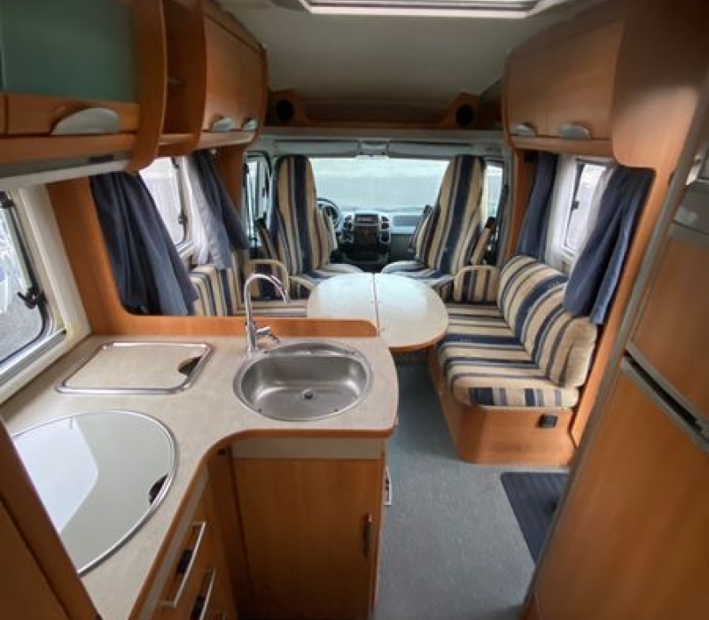 Hymer camper semintegrale usato_Camper Land 3000_Brescia (27)
