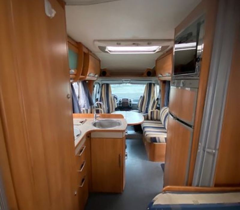 Hymer camper semintegrale usato_Camper Land 3000_Brescia (31)