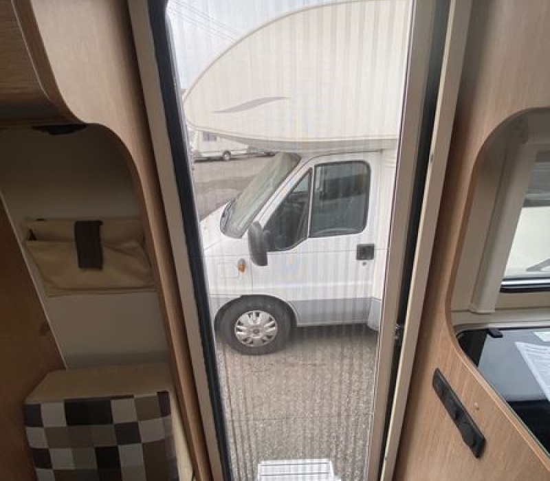 Sunlight_T60_noleggio_Camper Land3000_Brescia (13)