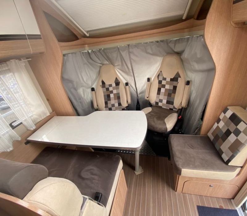 Sunlight_T60_noleggio_Camper Land3000_Brescia (27)