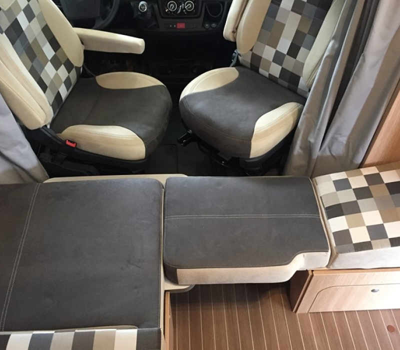 Sunlight_T60_noleggio_Camper Land3000_Brescia (5)