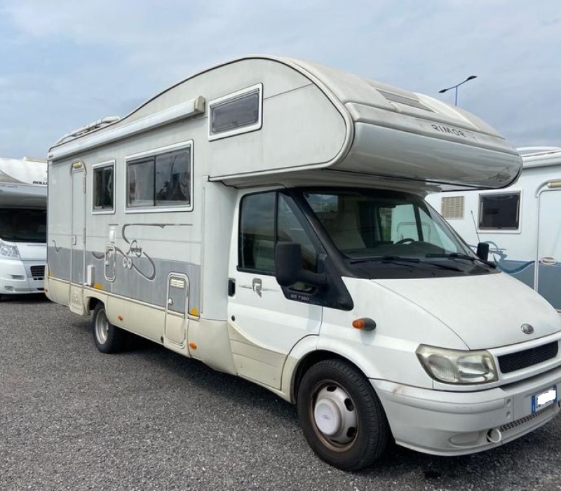 Camper mansardato_6 posti_Camper land 3000_Brescia (21)