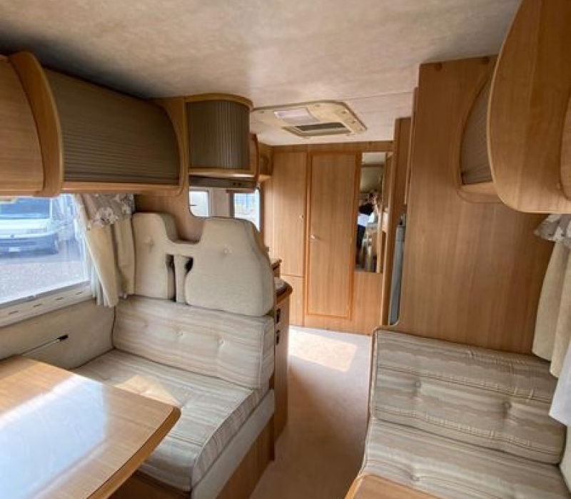 Camper mansardato_6 posti_Camper land 3000_Brescia (25)
