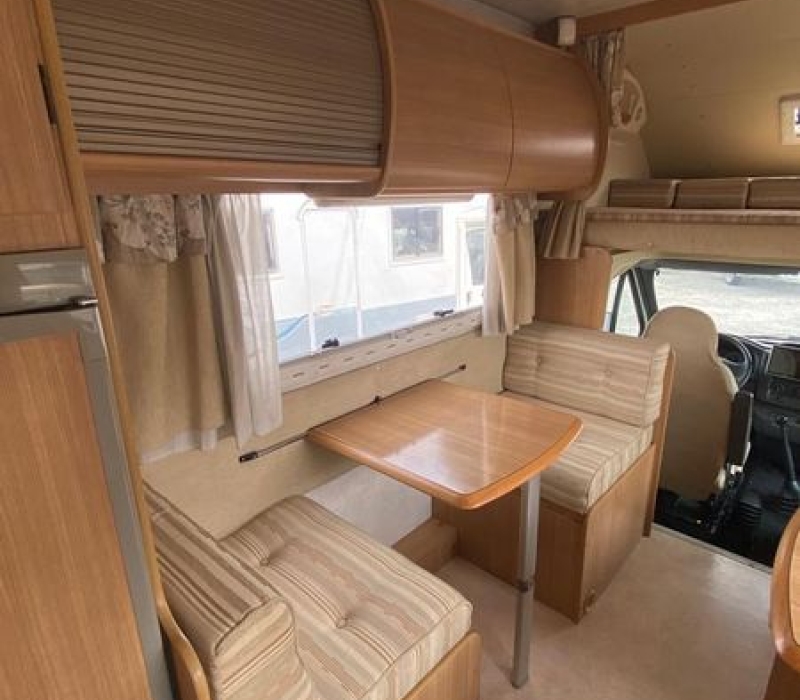 Camper mansardato_6 posti_Camper land 3000_Brescia (5)