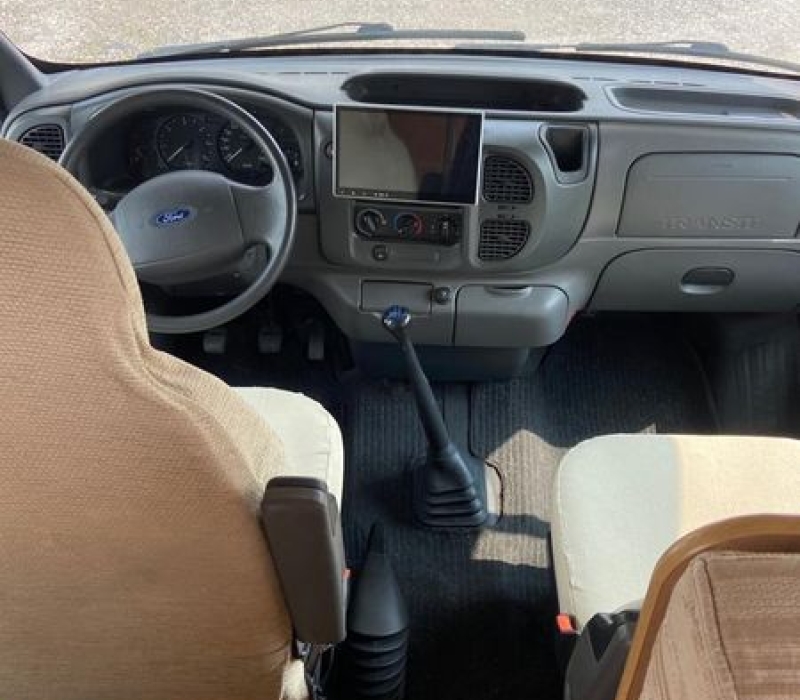 Camper mansardato_6 posti_Camper land 3000_Brescia (9)