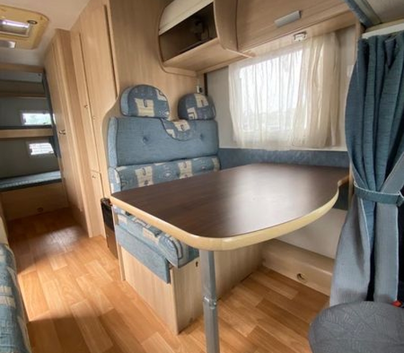 Camper 6 posti _Rimor Superbrig 688TC_Camper land 3000 Brescia (23)