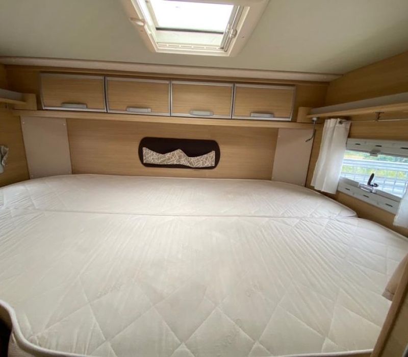 Camper garage grande usato_Camper land 3000_Brescia_via serenissima_telefono 0302501837 (19)