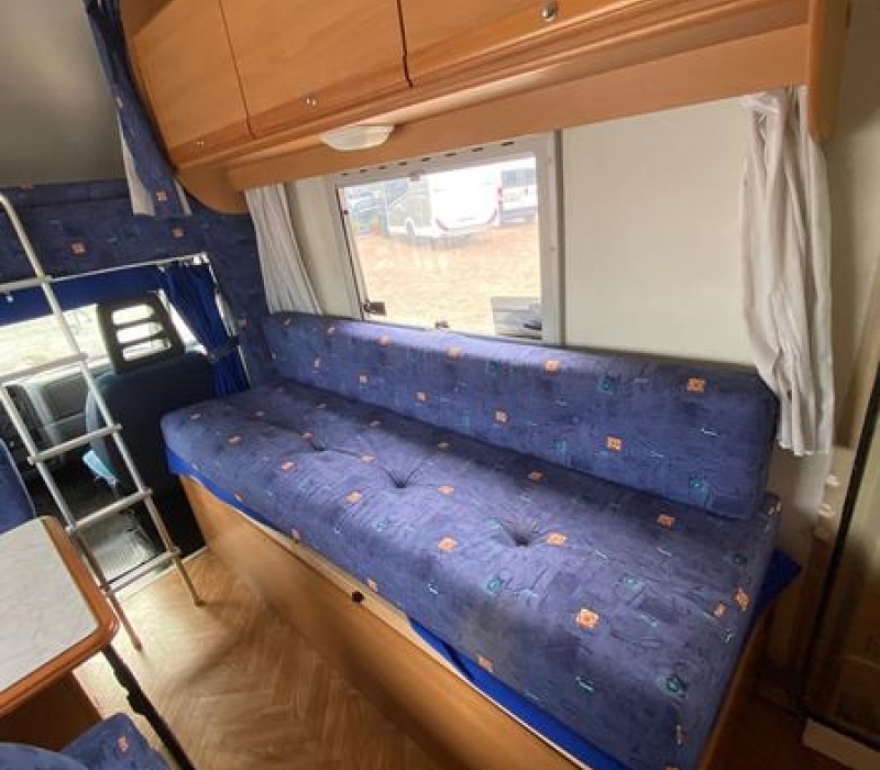 Camper compatto 547 cm_Camper Land 3000_Brescia (17)