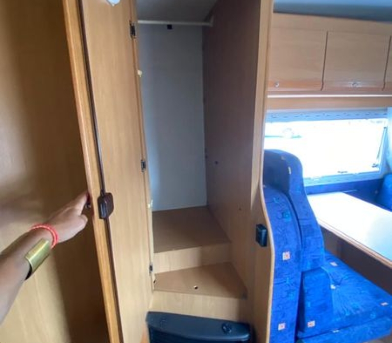Camper compatto 547 cm_Camper Land 3000_Brescia (21)