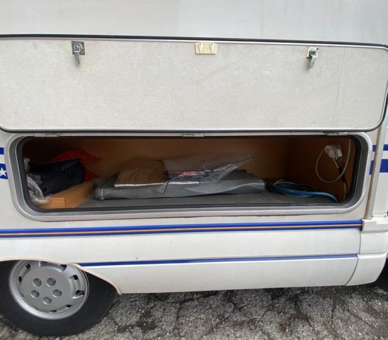Camper compatto 547 cm_Camper Land 3000_Brescia (4)