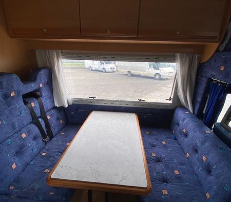 Camper compatto 547 cm_Camper Land 3000_Brescia (9)