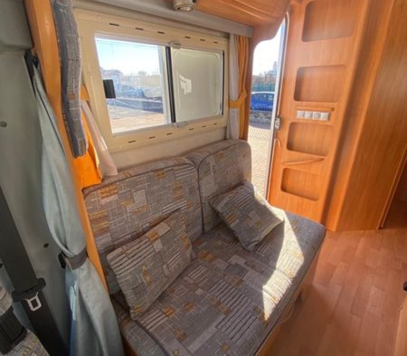 Camper mansardato gara grande_ Camper land 3000 Brescia (24)