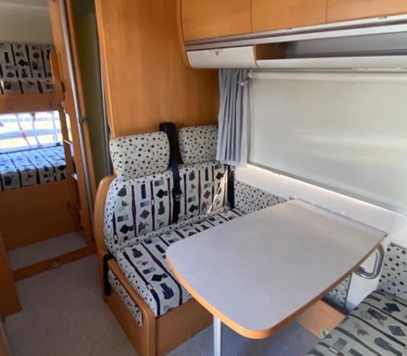Camper mansardato 6 posti_6 metri_Camper land 3000_Brescia (34)