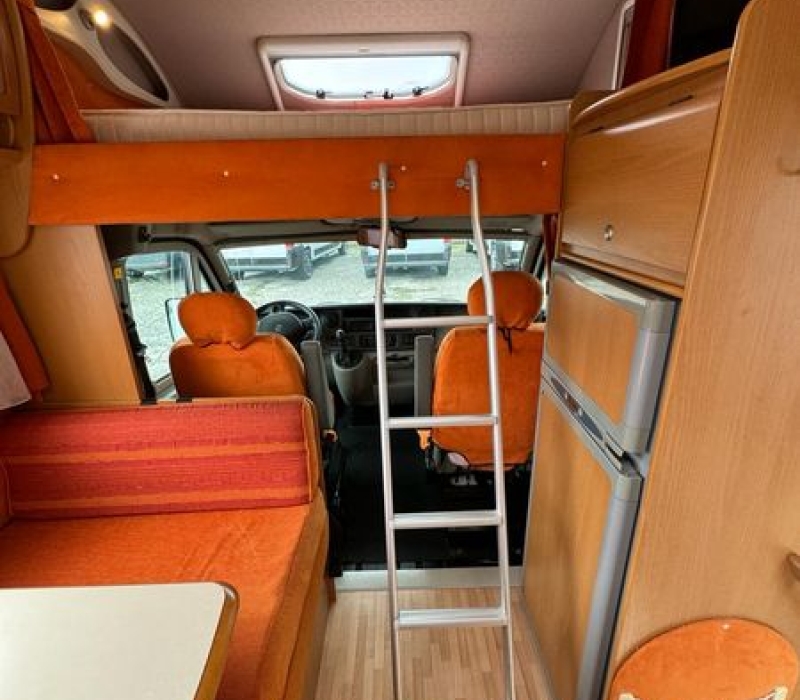 Camper mansardato_garage grande_usato_camper land 3000_brescia (47)