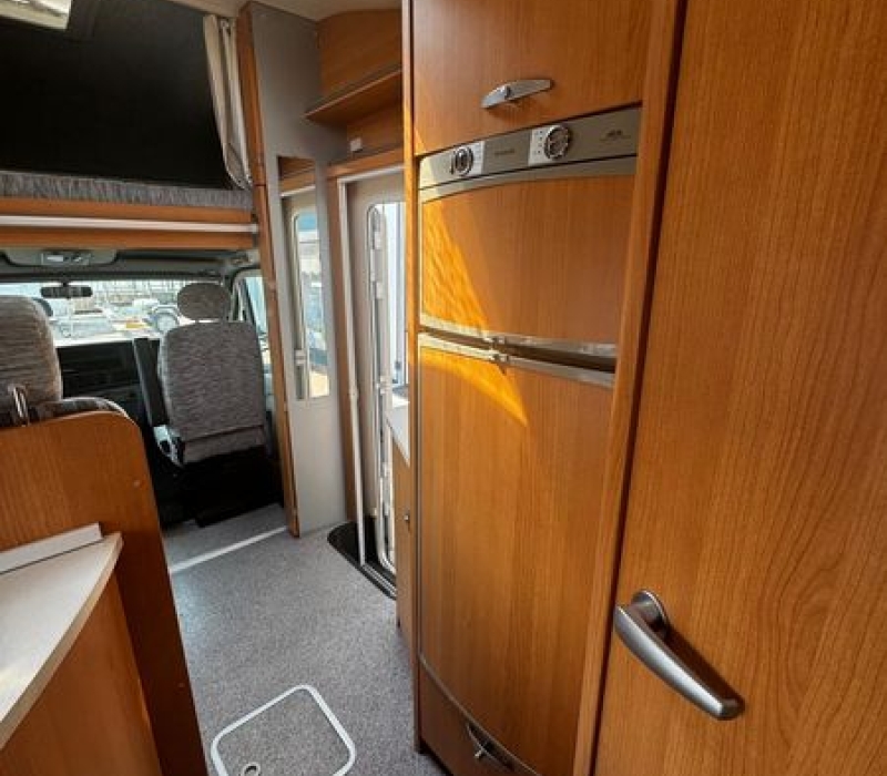 Camper mansardato Knaus_camper usato_camper land 3000 (2)