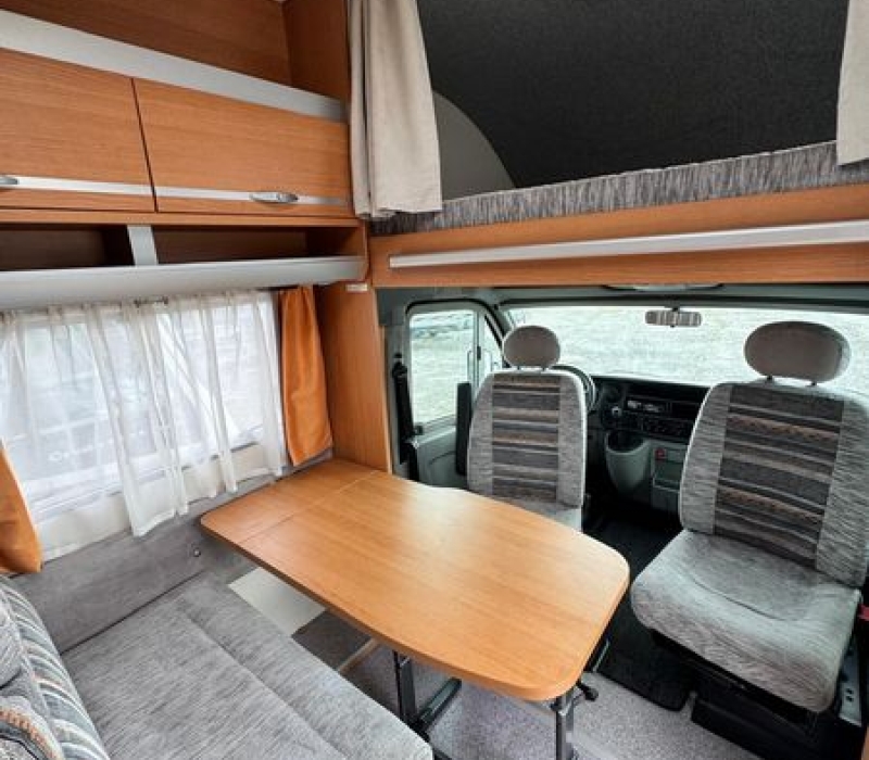 Camper mansardato Knaus_camper usato_camper land 3000 (22)
