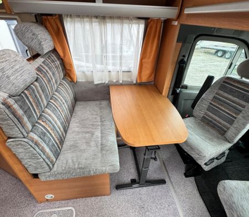Camper mansardato Knaus_camper usato_camper land 3000 (23)