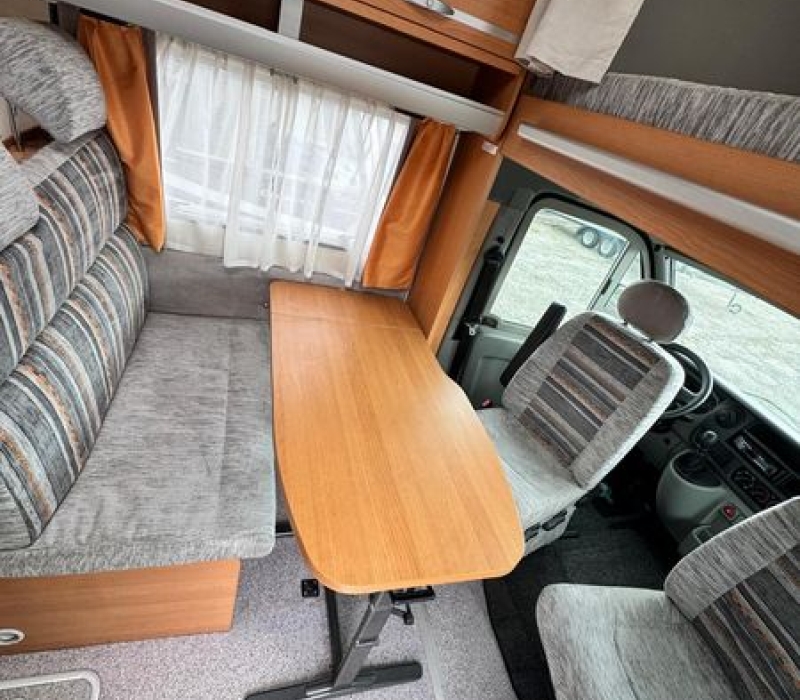 Camper mansardato Knaus_camper usato_camper land 3000 (24)
