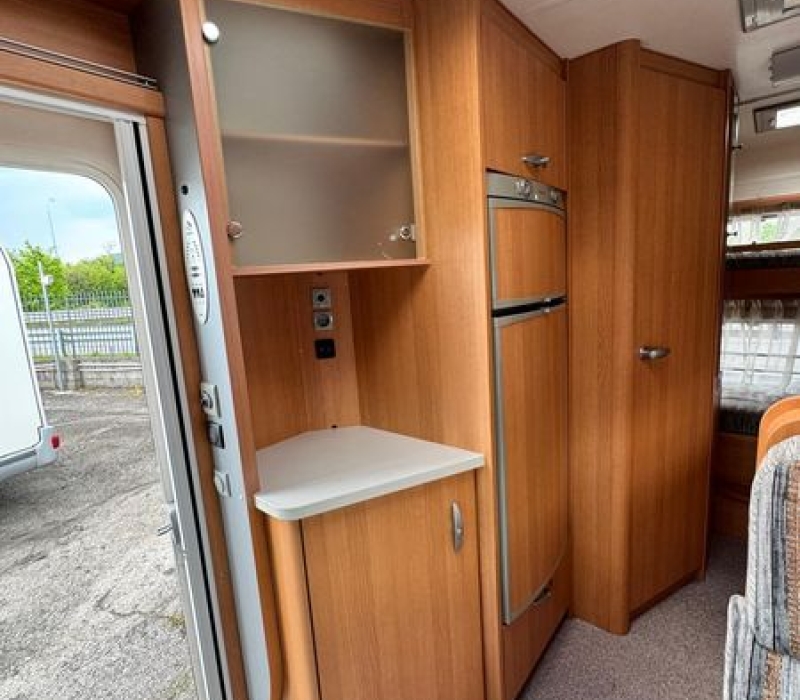 Camper mansardato Knaus_camper usato_camper land 3000 (32)