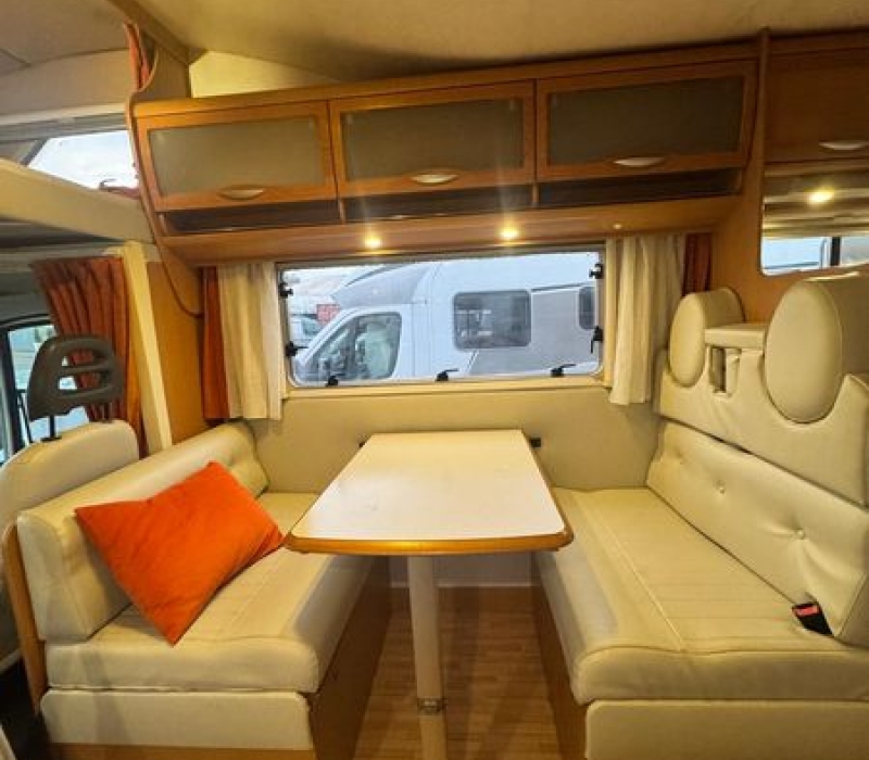 Miglior camper mansardato-usato Camper Land 3000_Brescia (14)