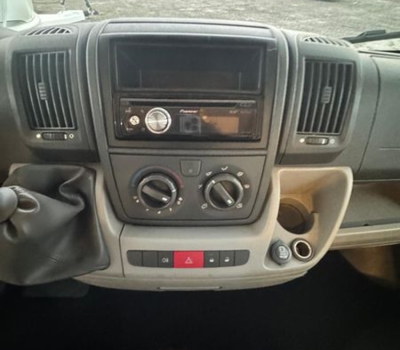 Miglior camper mansardato-usato Camper Land 3000_Brescia (16)