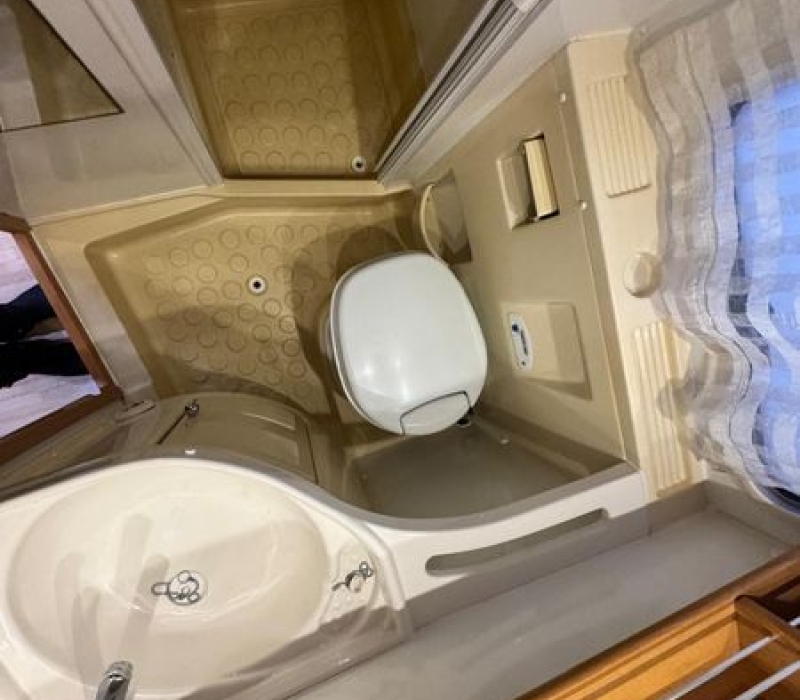 Miglior camper mansardato-usato Camper Land 3000_Brescia (39)