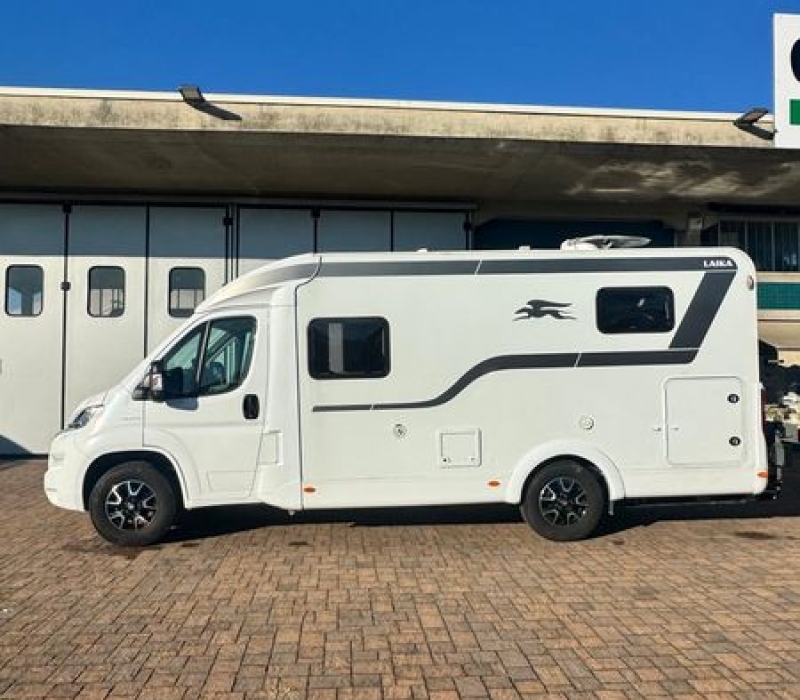 Camper semintegrale_compatto_letti gemelli_usato_migliore offerta_Camper land 3000_Brescia_ Cremona_Mantova_Milano_Crema_garda lake (30)