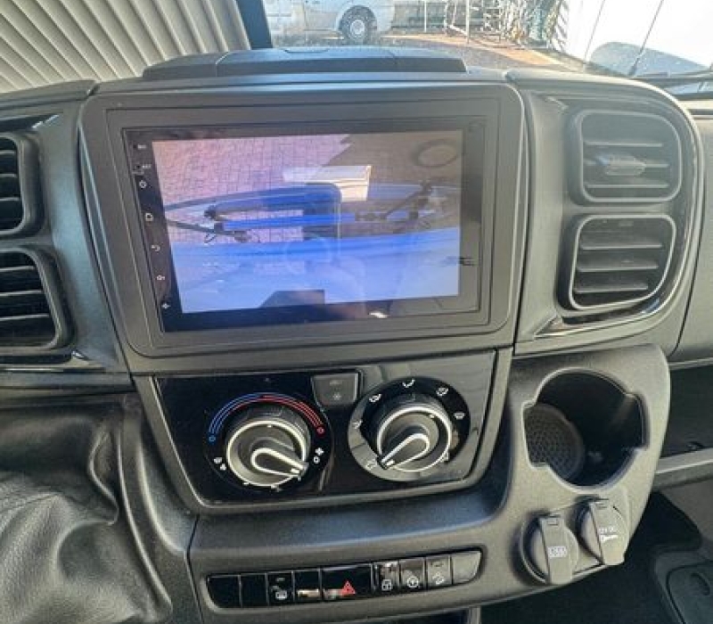 Camper semintegrale_compatto_letti gemelli_usato_migliore offerta_Camper land 3000_Brescia_ Cremona_Mantova_Milano_Crema_garda lake (43)