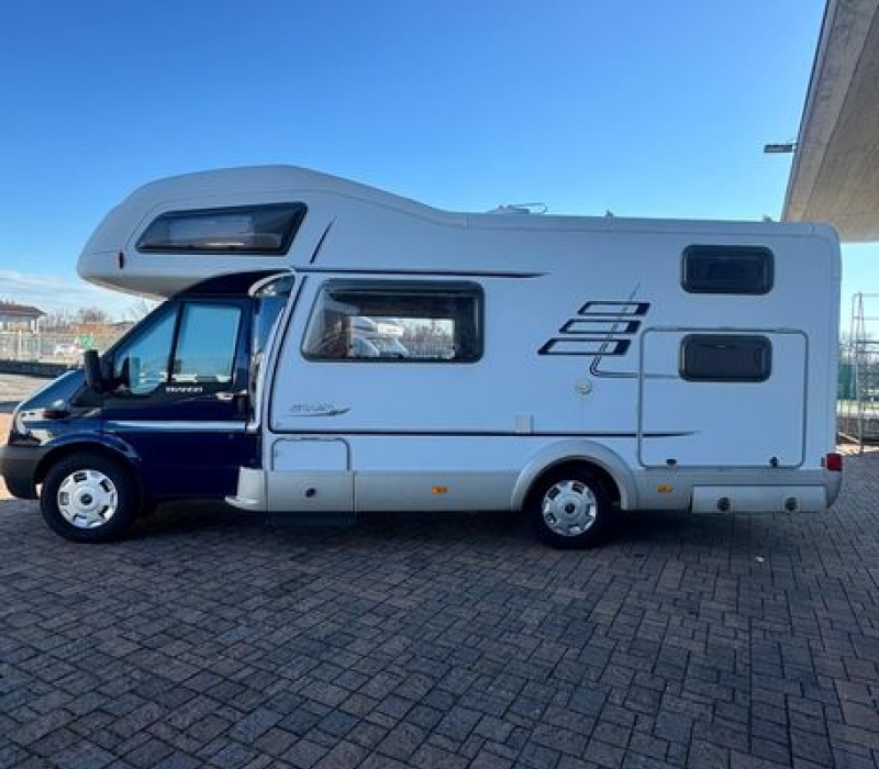 camper-mansardato-hymer-camp 682cl-2007-Brescia-camperland3000 (21)