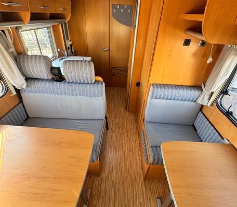 camper-mansardato-hymer-camp 682cl-2007-Brescia-camperland3000 (43)