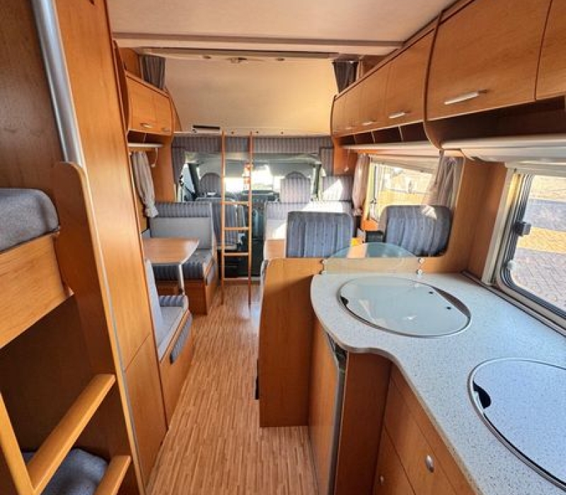 camper-mansardato-hymer-camp 682cl-2007-Brescia-camperland3000 (46)