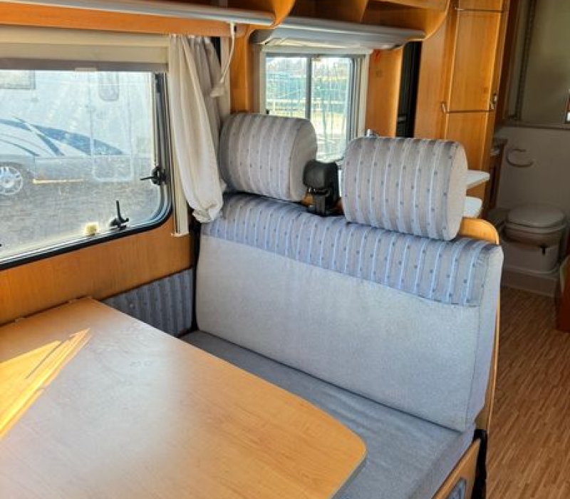 camper-mansardato-hymer-camp 682cl-2007-Brescia-camperland3000 (9)