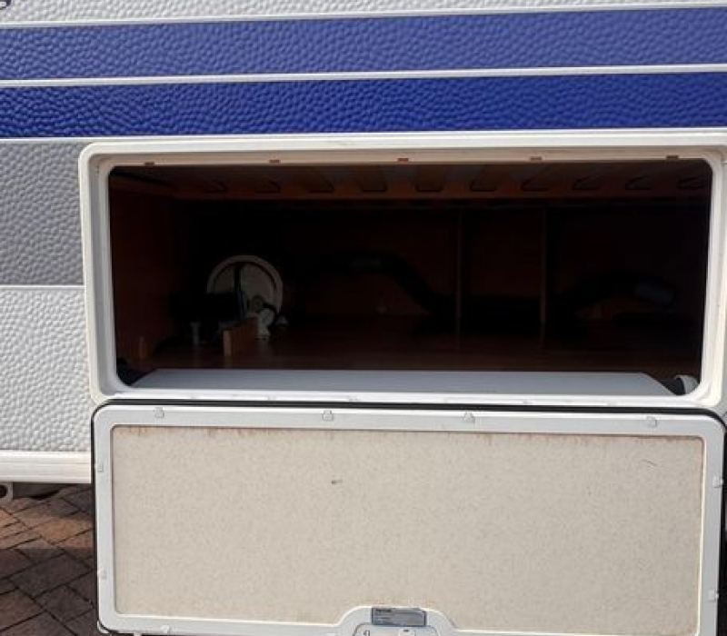 caravan-roulotte-usata-hobby-brescia-camperland3000-via serenissima-buffalora (20)