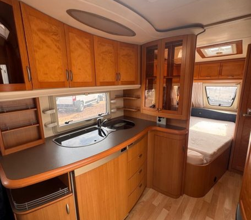 caravan-roulotte-usata-hobby-brescia-camperland3000-via serenissima-buffalora (44)