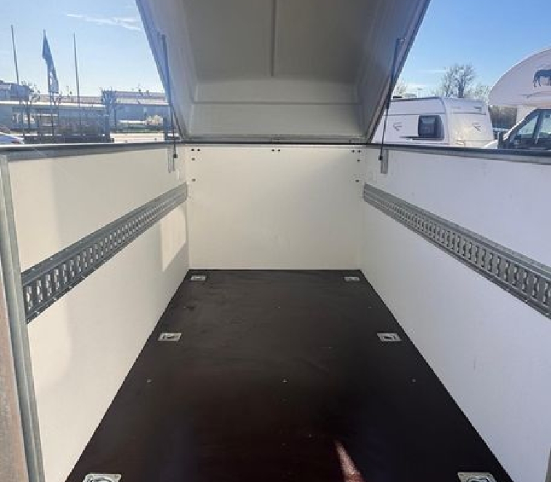 rimorchio-usato-furgonato-trasporto cose-brescia- camper land 3000 (10)