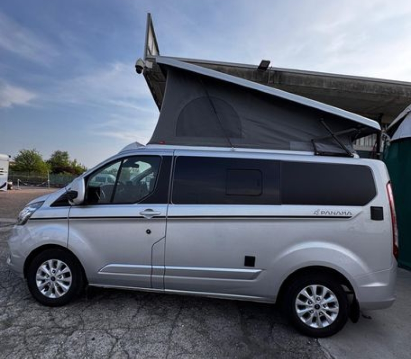 van-compatto-usato-macchina camperizzata-ford-camper land3000-brescia (24)