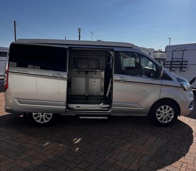 van-compatto-usato-macchina camperizzata-ford-camper land3000-brescia (26)