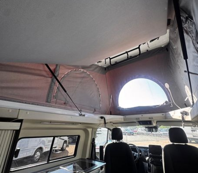van-compatto-usato-macchina camperizzata-ford-camper land3000-brescia (57)