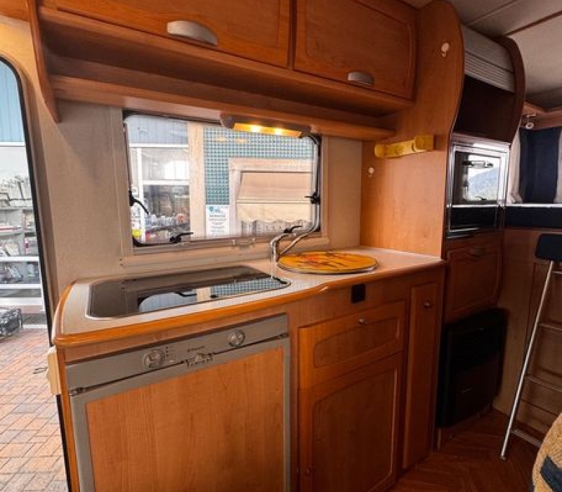 camper-mansardato.usato-mc louis-adatto-famiglia-prima esperienza-brescia- camper land 3000 (19)