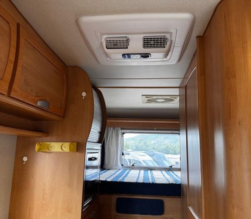 camper-mansardato.usato-mc louis-adatto-famiglia-prima esperienza-brescia- camper land 3000 (34)