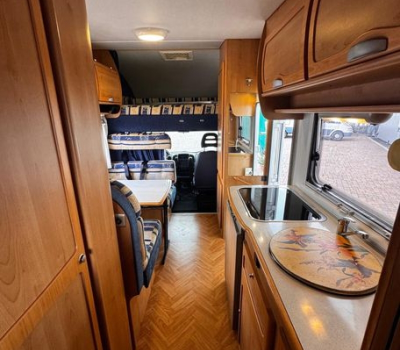 camper-mansardato.usato-mc louis-adatto-famiglia-prima esperienza-brescia- camper land 3000 (39)